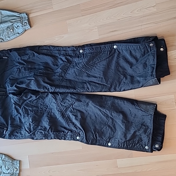 Descente Ski Suit Small - Picture 5 of 9